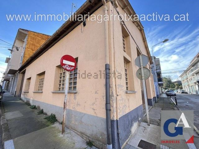 Nave en venta en Garrotxa, Catalunya