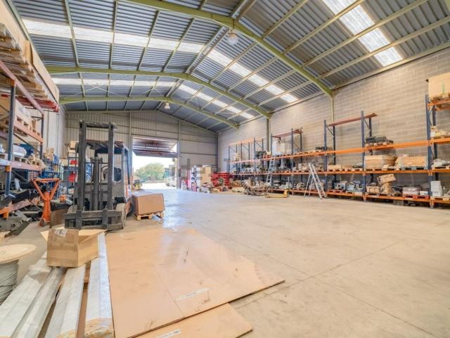 Nave en venta en la Plana Baixa, Valencia