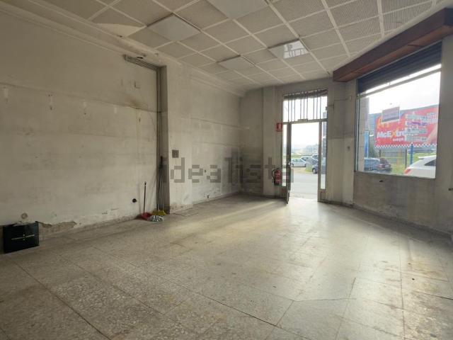 Local Comercial en venta en Ourense, A Carballeira