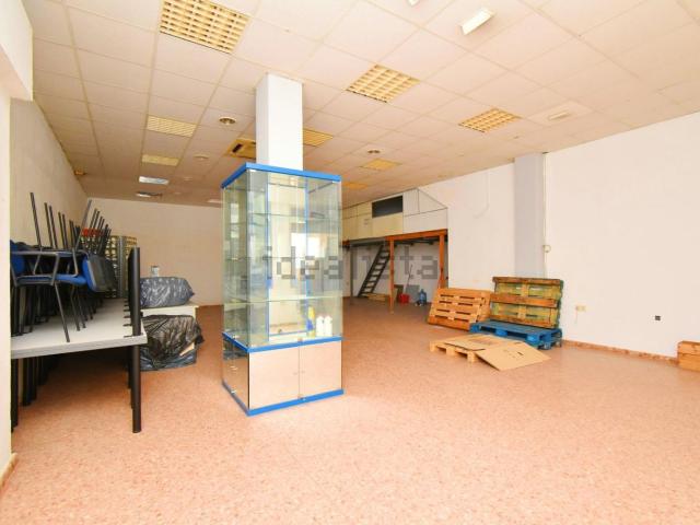 Local Comercial en venta en El Ejido