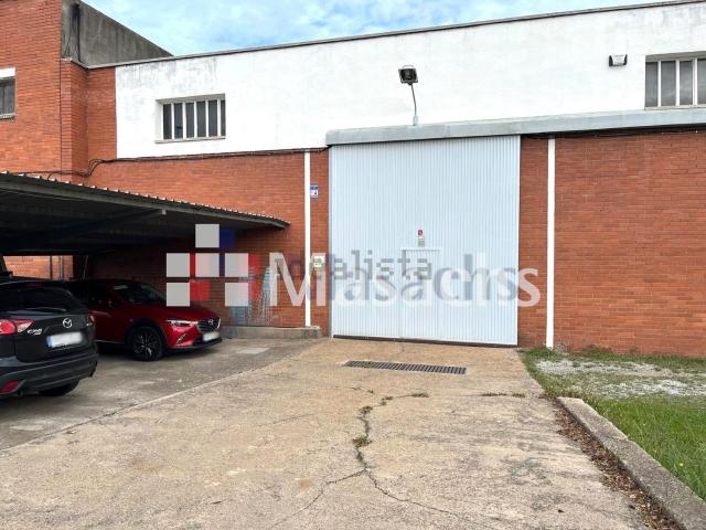 Nave en venta en Palau-solità I Plegamans, Barcelona