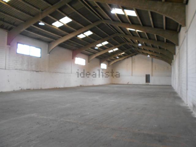 Nave en venta en Sevilla, Distrito Cerro-Amate