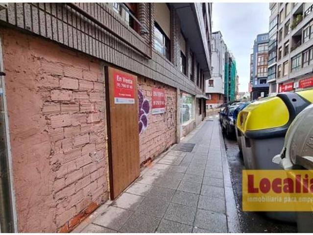 Local Comercial en venta en Perines, Santander