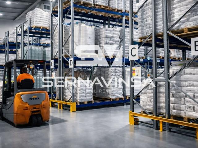 Nave en alquiler en l'Eixample de Parets, Vallès Oriental