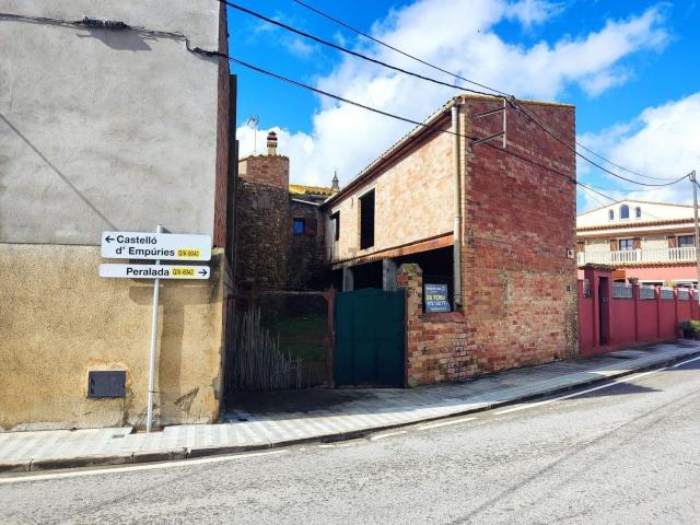 Local Comercial en venta en Vilanova de la Muga, Alt Empordà