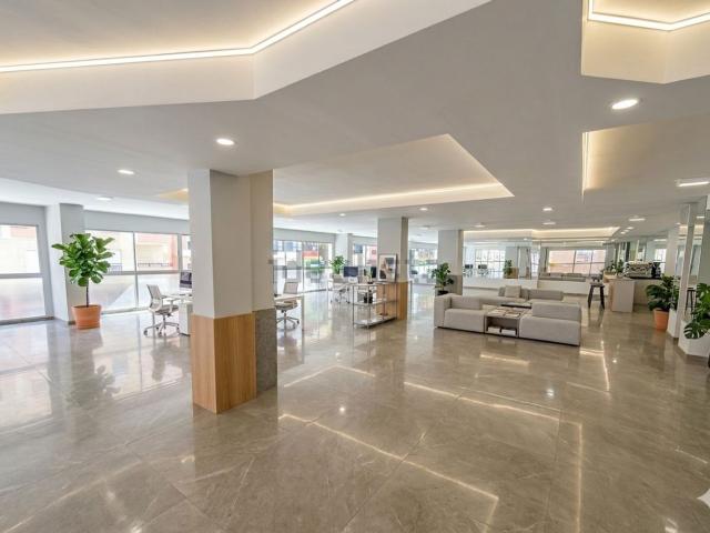 Local Comercial en venta en Carretera de Cádiz, Málaga-Costa del Sol