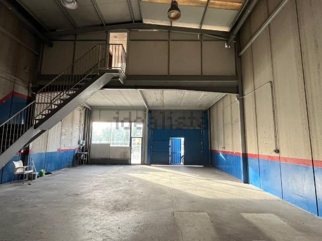Nave en venta en Pizarra, Málaga
