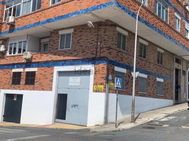 Local Comercial en venta en Procasa - Los Alamitos, Plasencia