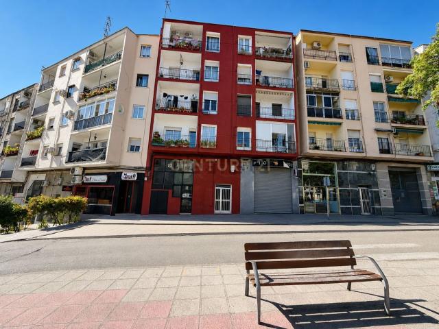 Local Comercial en venta en Miralvalle, Plasencia