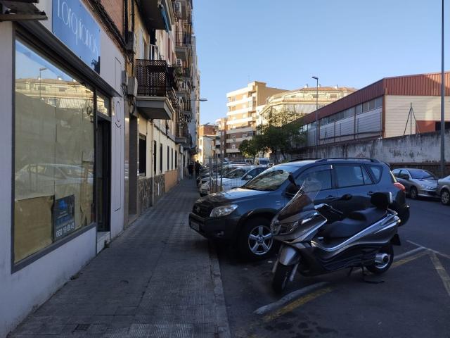 Local Comercial en venta en Miralvalle, Plasencia