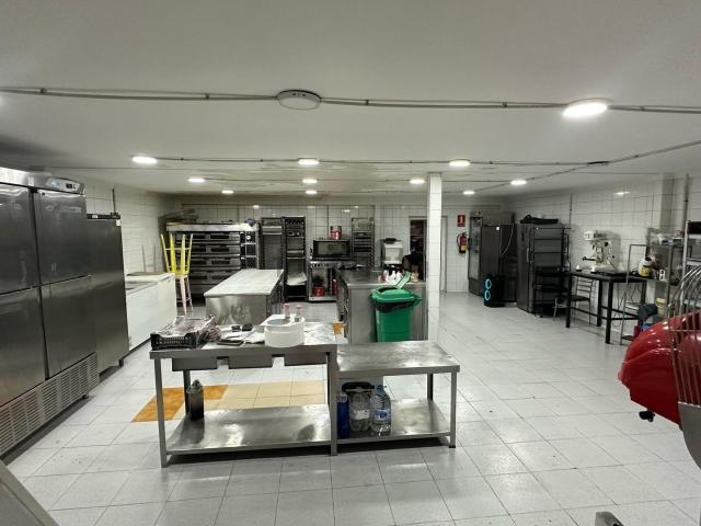 Nave en venta en Las Albarizas, Costa del Sol Occidental