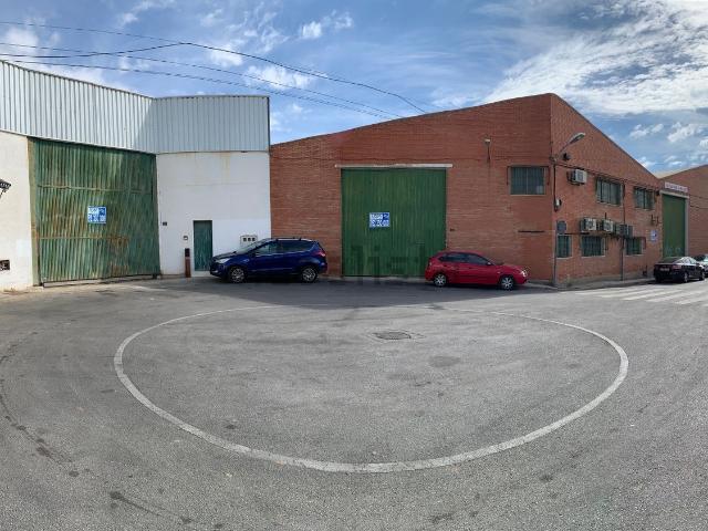 Nave en venta en Cruz de Humilladero, Málaga-Costa del Sol
