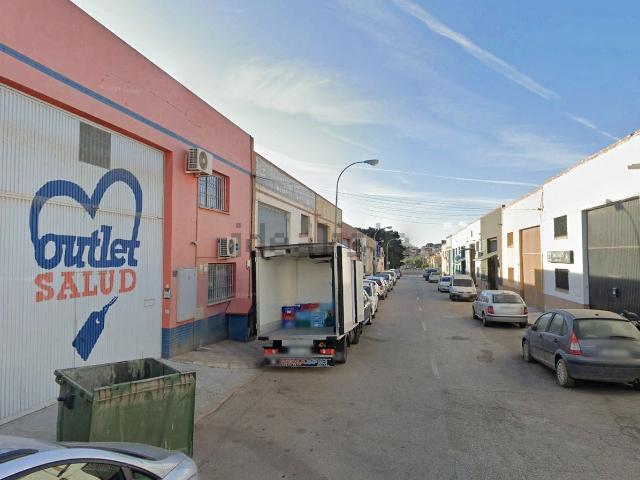 Nave en venta en Cruz de Humilladero, Málaga-Costa del Sol