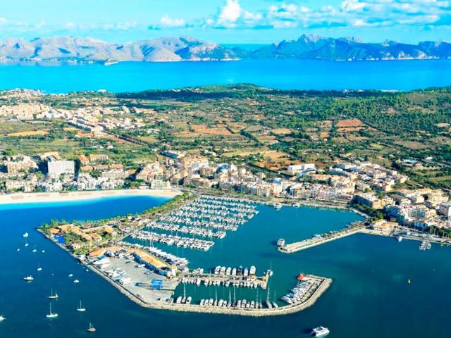 Local Comercial en venta en Port de Pollença, Serra de Tramuntana