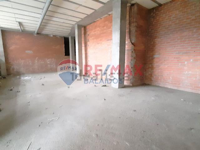 Local Comercial en alquiler en Ponteareas, O Paseo Matutino