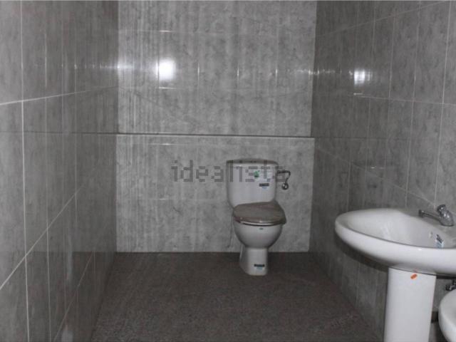 Local Comercial en venta en Ponteareas, O Condado