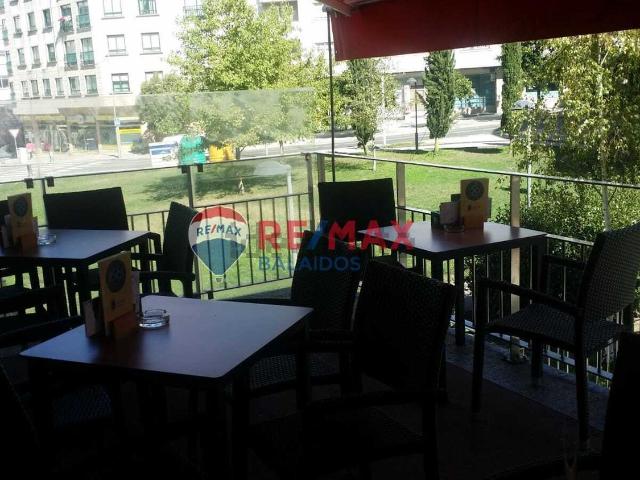 Local Comercial en venta en Mourente, Pontevedra