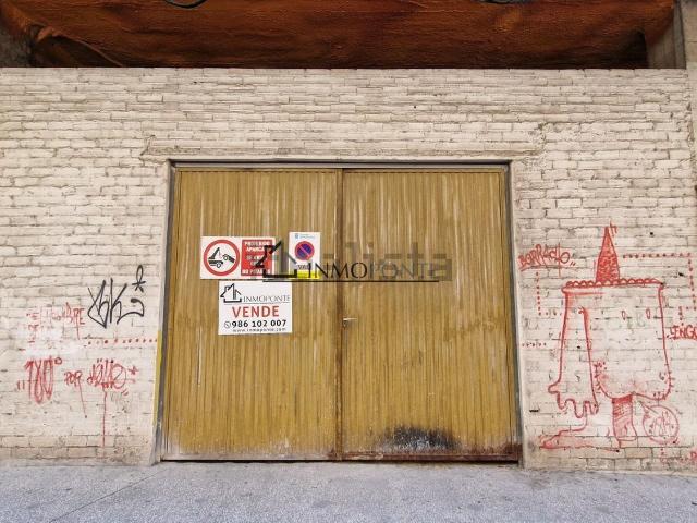 Local Comercial en venta en Os Salgueiriños, Pontevedra