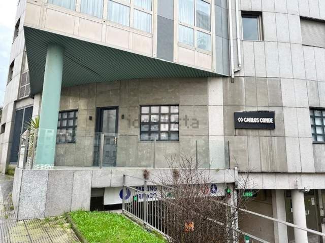 Local Comercial en venta en Pontevedra, Os Salgueiriños