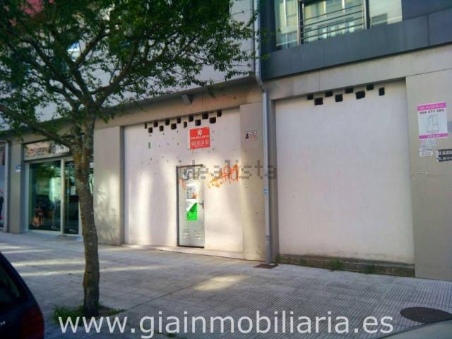 Local Comercial en alquiler en A Virxe do Camiño, Pontevedra