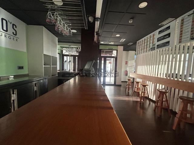 Local Comercial en venta en Mourente, Pontevedra