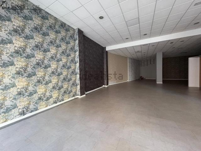 Local Comercial en alquiler en A Virxe do Camiño, Pontevedra