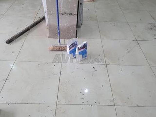 Local commercial location à Tasa