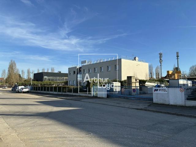 Local Commercial location à Palaiseau, Morangis