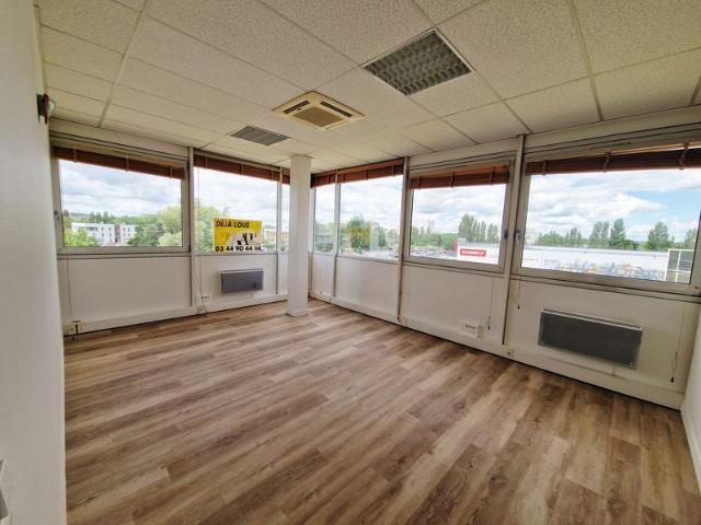 Bureau location à Compiègne, Centre Ville