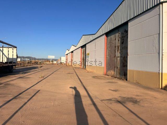 Nave en venta en Puertollano