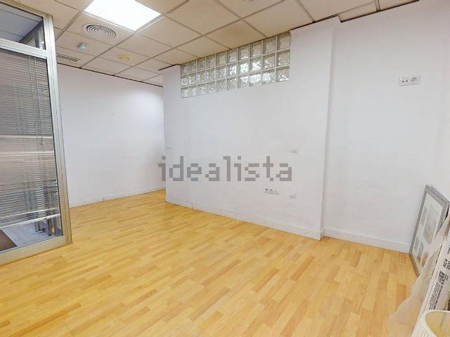 Local Comercial en venta en Barriada Cañamares, Puertollano