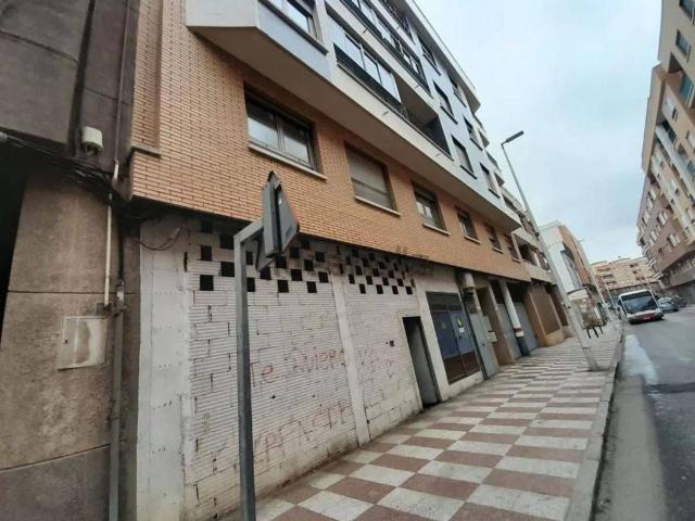 Local Comercial en venta en Barriada Cañamares, Puertollano