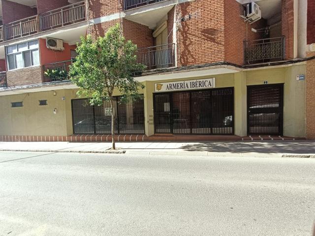 Local Comercial en alquiler en Barriada Cañamares, Puertollano