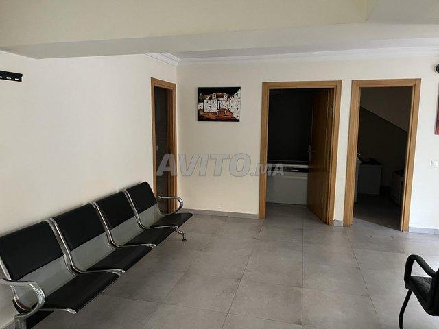 Local commercial vente à Anfa, Gharb-Chrarda-Beni Hssen