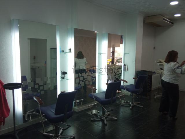 Local Comercial en venta en Centro, Comarca de la Vega de Granada