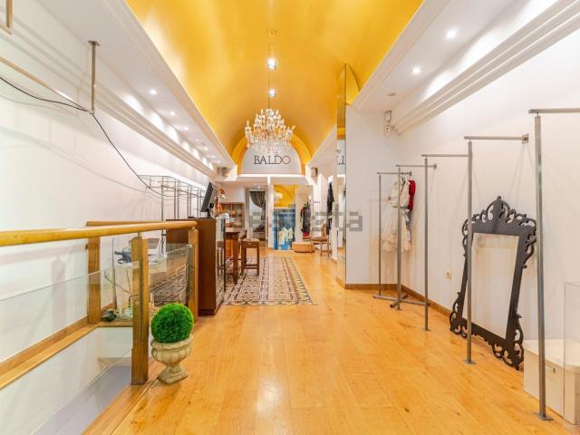 Local Comercial en venta en Centro, Comarca de la Vega de Granada