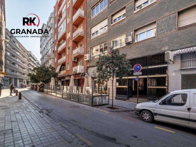 Local Comercial en venta en Granada, Centro - Sagrario