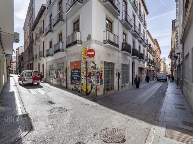 Local Comercial en alquiler en Centro - Sagrario, Granada