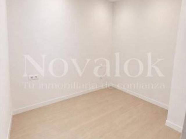 Local Comercial en venta en Cerro - El Molino, Fuenlabrada