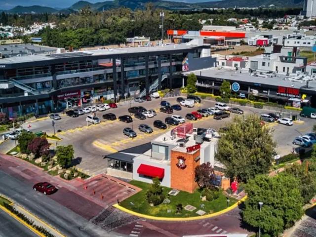 Local Comercial en renta en Tlajomulco De Zúñiga, Jalisco