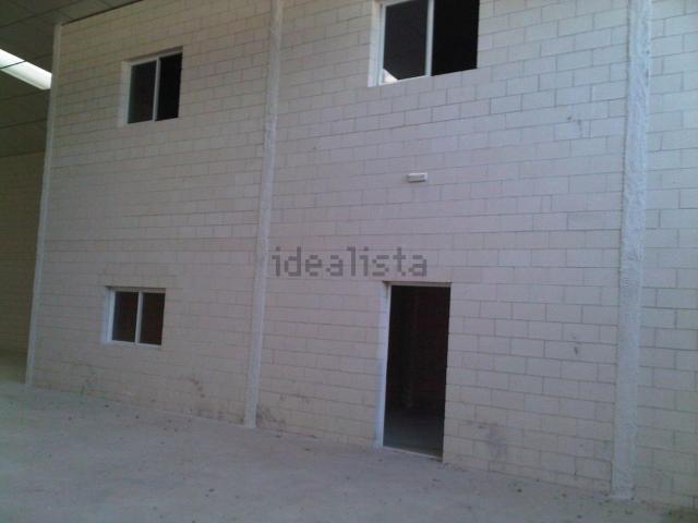Nave en venta en Reus