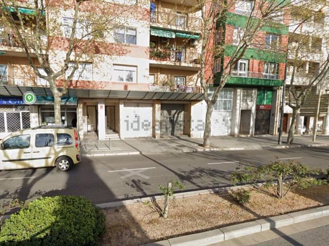 Local Comercial en venta en Reus, els Poetes