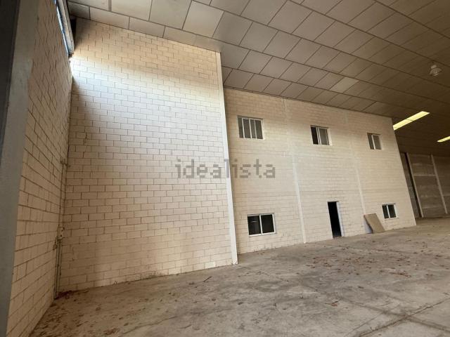 Nave en venta en Reus