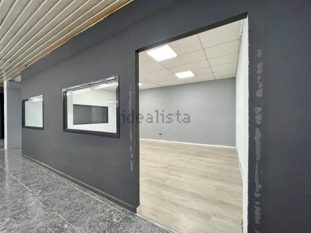 Local Comercial en alquiler en Barri Ample, Reus