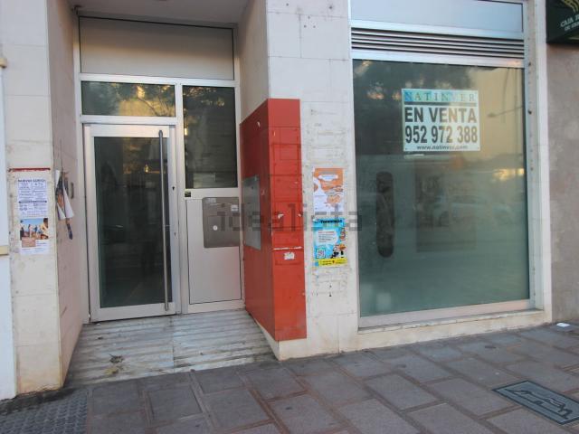 Local Comercial en venta en Rincón De La Victoria Local Comercial en venta en Rincón De La Victoria