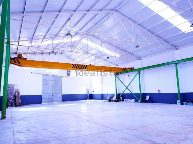 Nave en venta en Ripollet, Barcelona