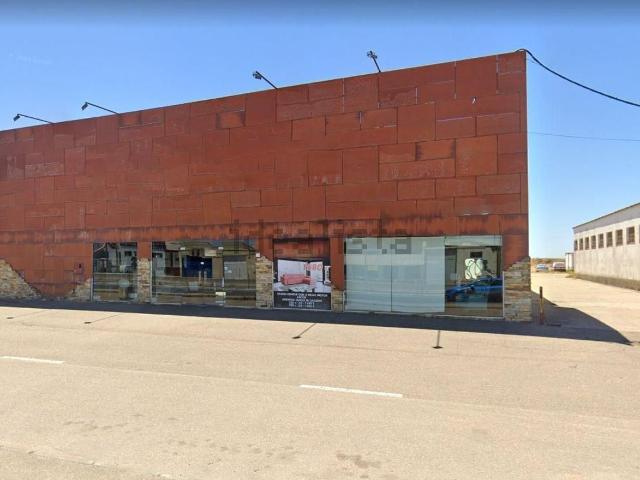 Nave en venta en Roales, Castilla y León