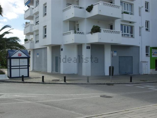 Local Comercial en alquiler en Nueva Andalucía, Costa del Sol Occidental