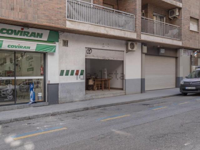 Local Comercial en venta en Ronda, Comarca de la Vega de Granada