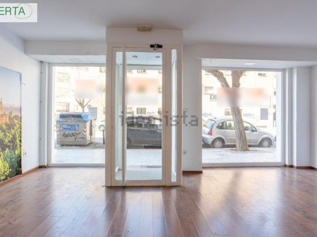 Local Comercial en venta en Ronda, Comarca de la Vega de Granada